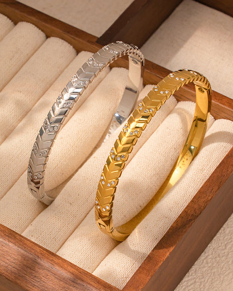 Women's bracelets