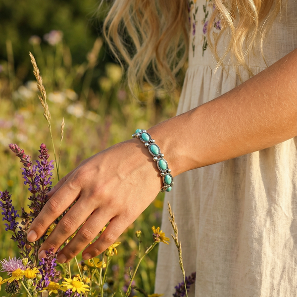 Retro ethnic style teardrop turquoise bracelet