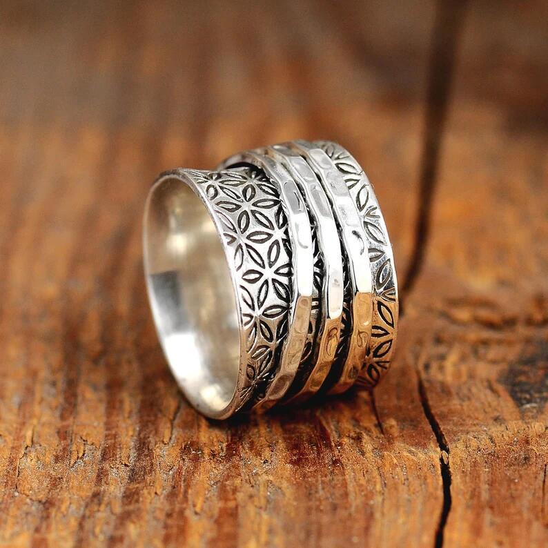 Vintage silver ring