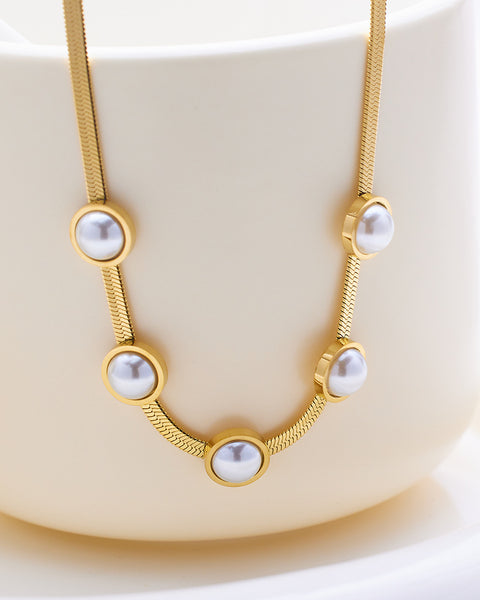 Golden Aura Pearl NecklaceGolden Aura