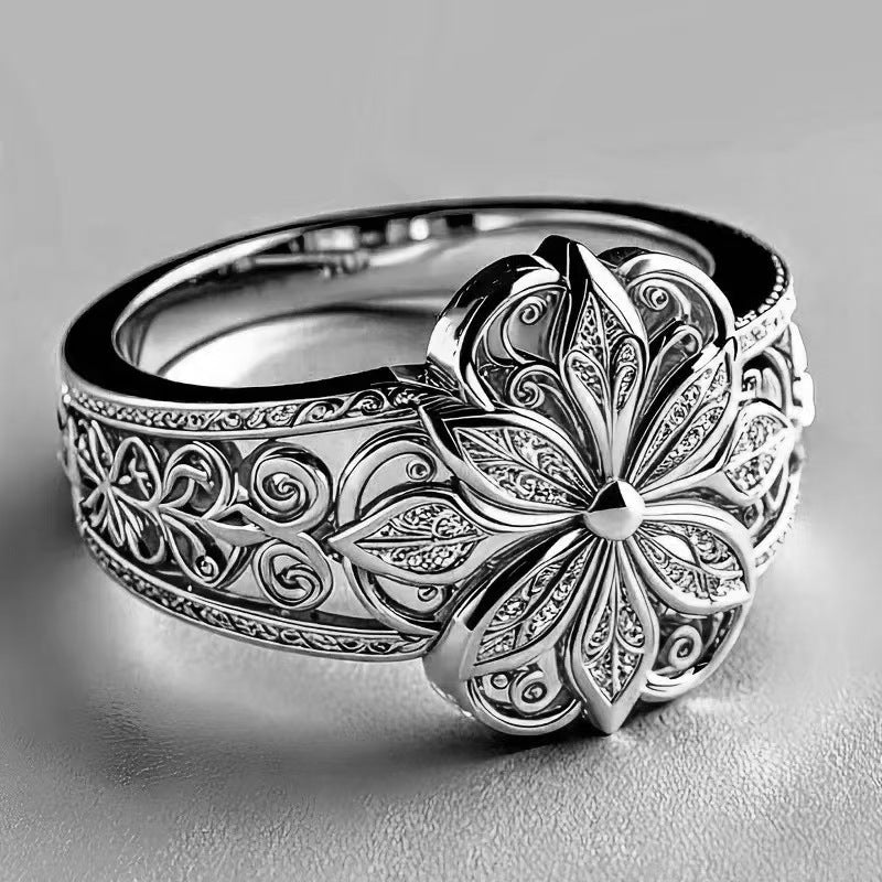 Wild Bloom Vintage Ring