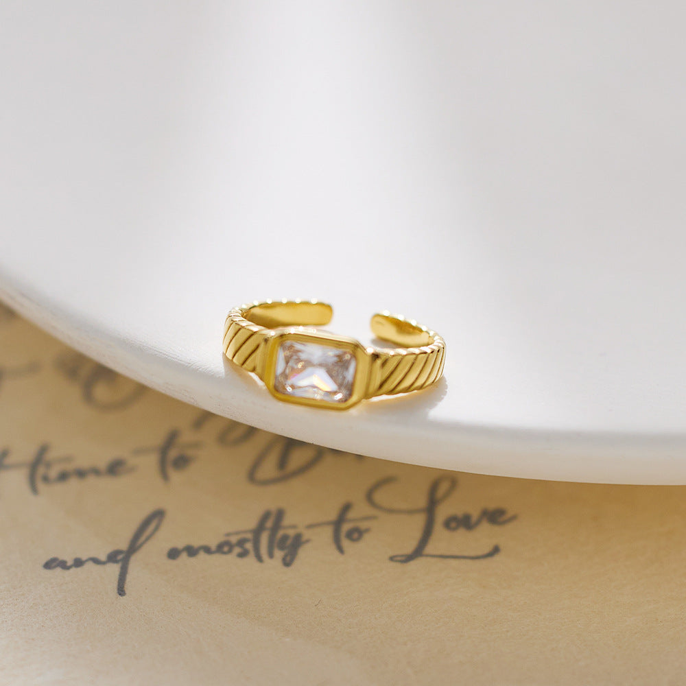 Muse Gem Ring