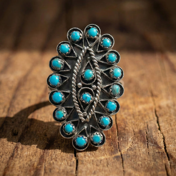 Peacock’s Wings Ring
