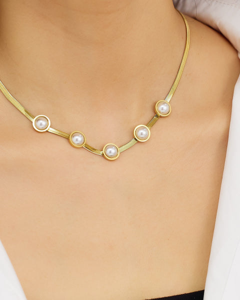 Golden Aura Pearl NecklaceGolden Aura