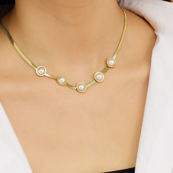 Golden Aura Pearl NecklaceGolden Aura
