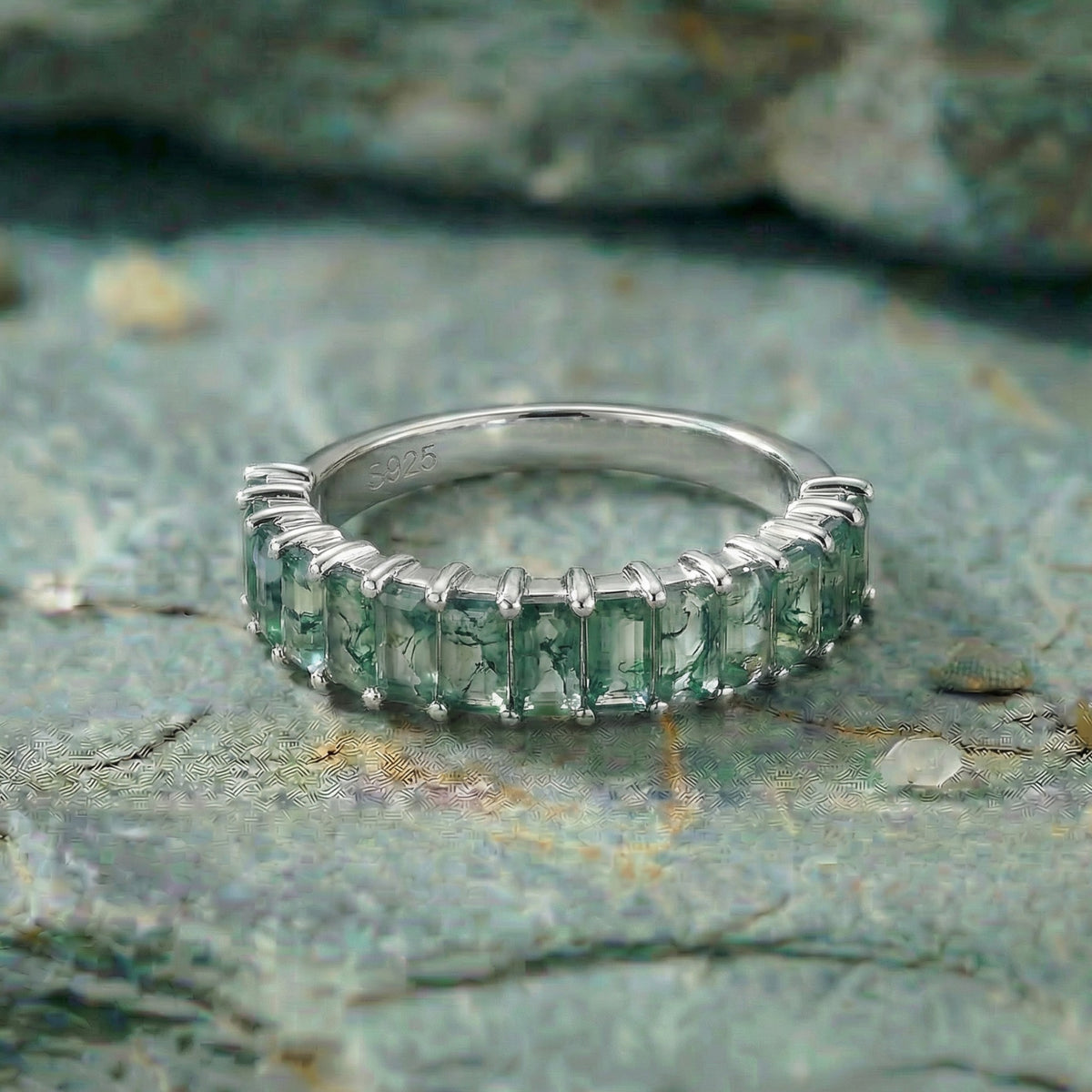 Emerald River Ring