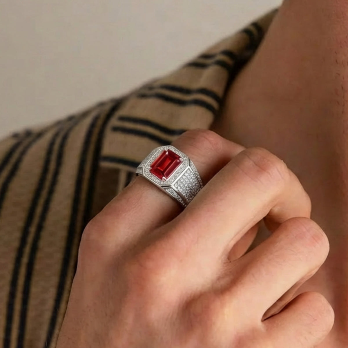 Luminous Core Ring