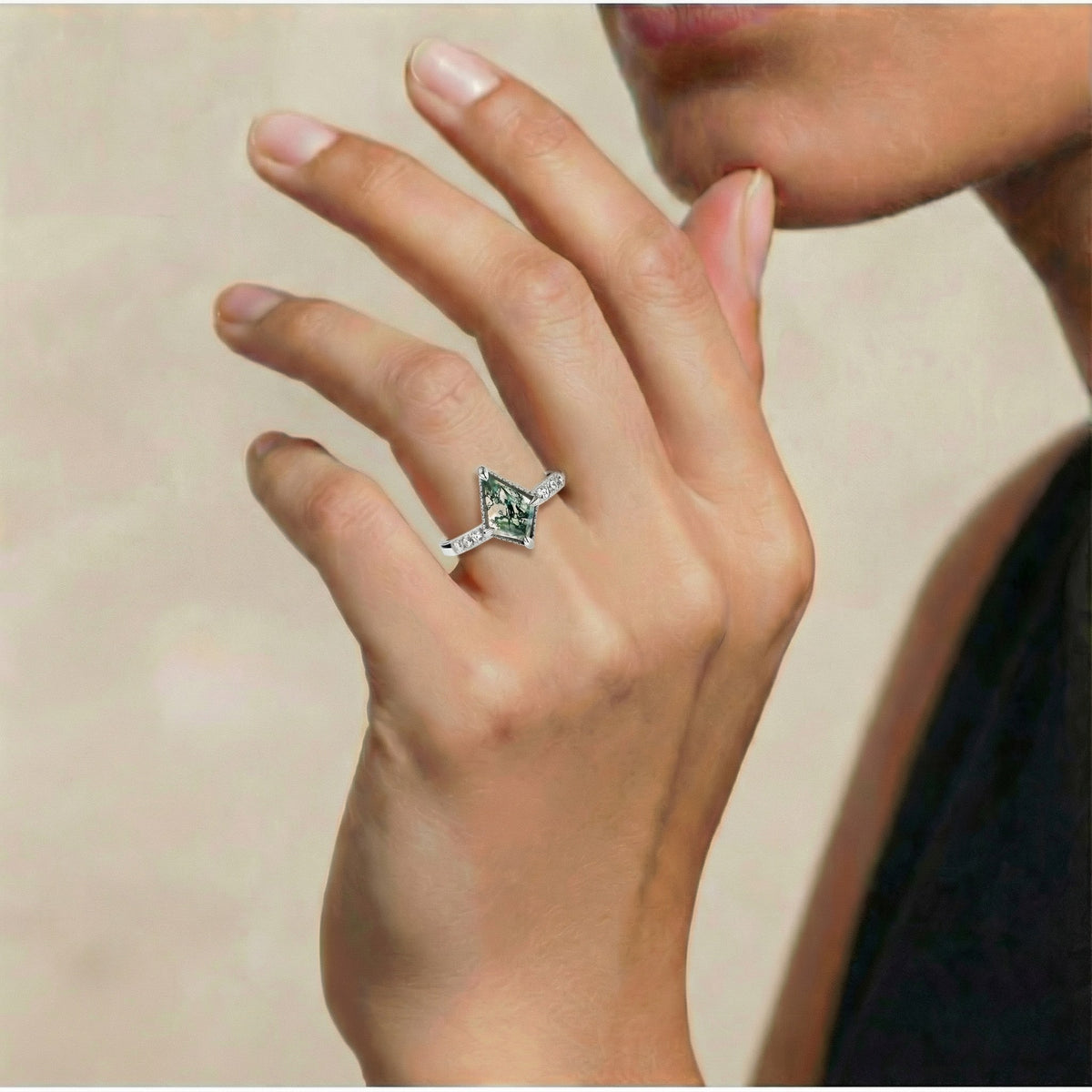 Verdant Glimmer Ring