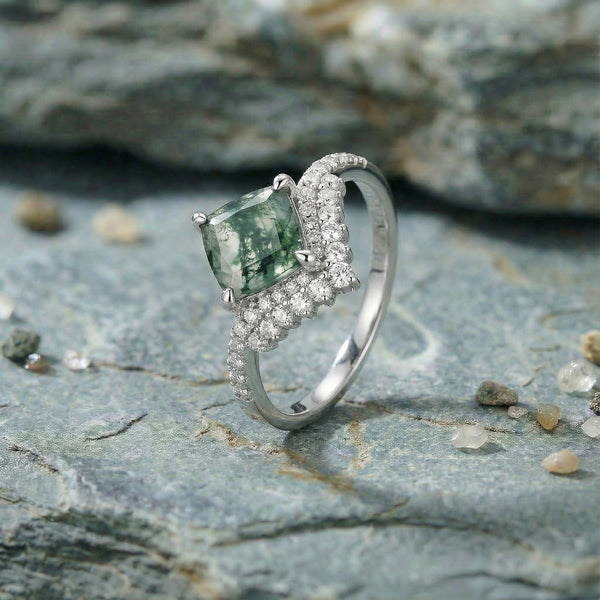 Verdant Crown Ring
