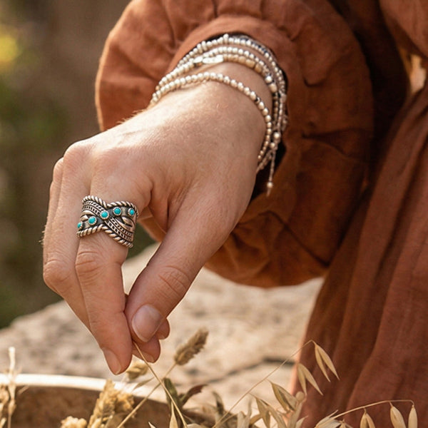 Twisted Fate Ring