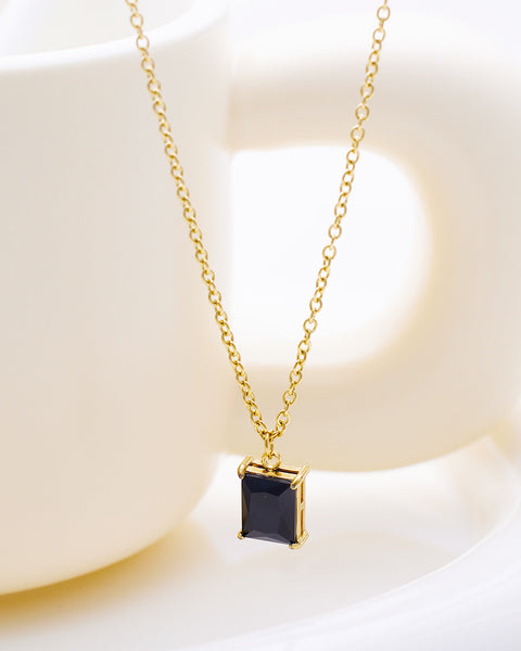 Emerald Grace Pendant Necklace