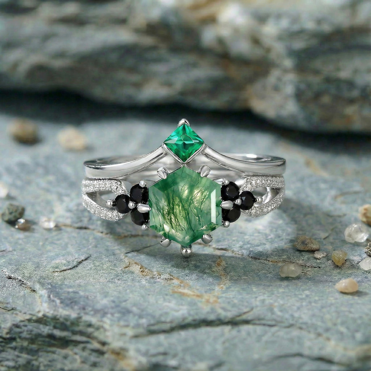 Verdant Starlight Ring