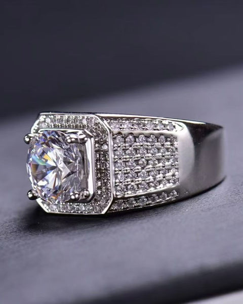 Men's diamond ring