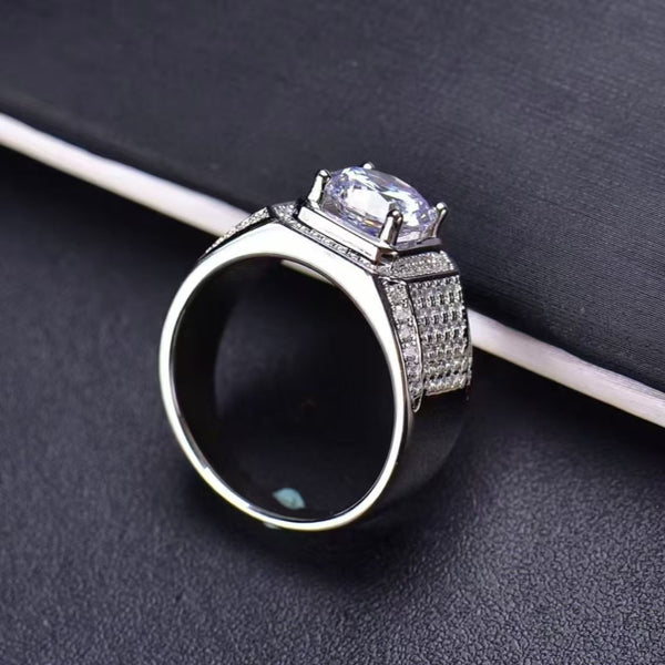 Men's diamond ring