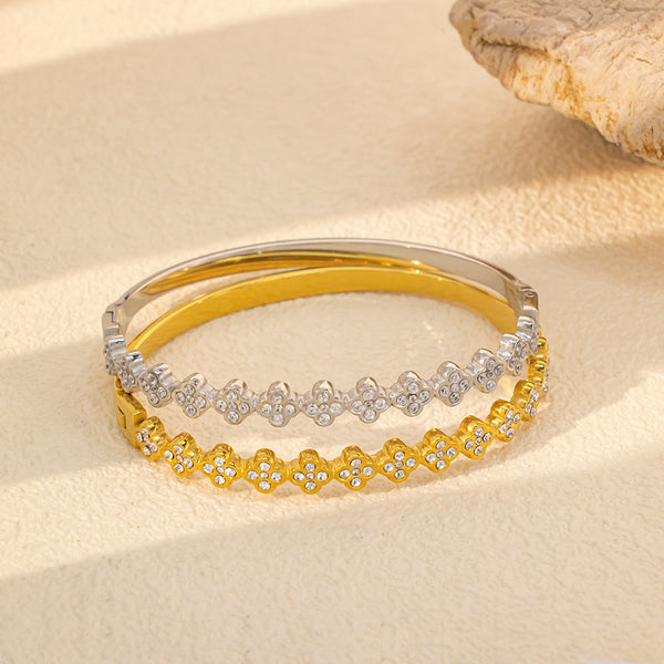 Women's Four-Leaf Clover Bracelet