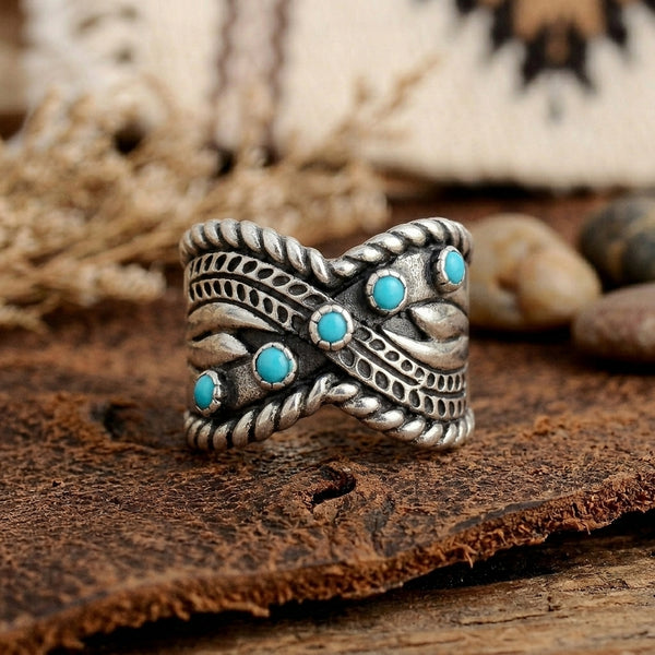 Twisted Fate Ring